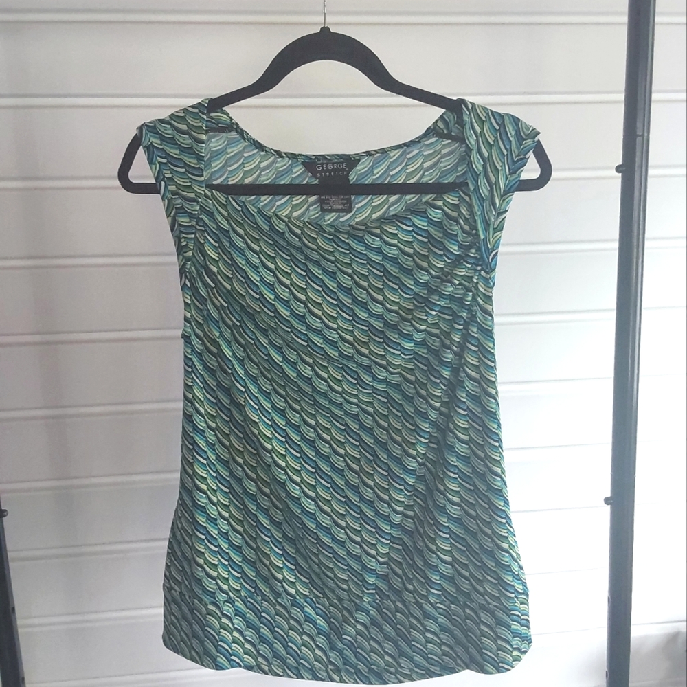Chic Top With  Teal and Navy Wave Pattern Top By George (Stretch) Medium